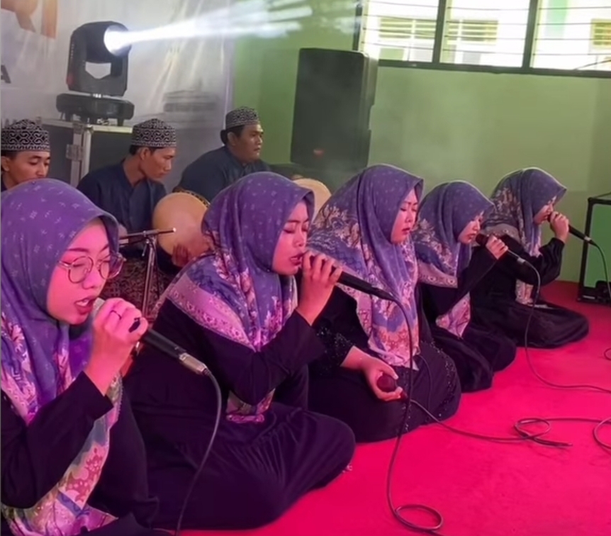 Juara 1 Festival Al-Banjari Se-Jawa Madura Ponpes At-Tanwir Bojonegoro